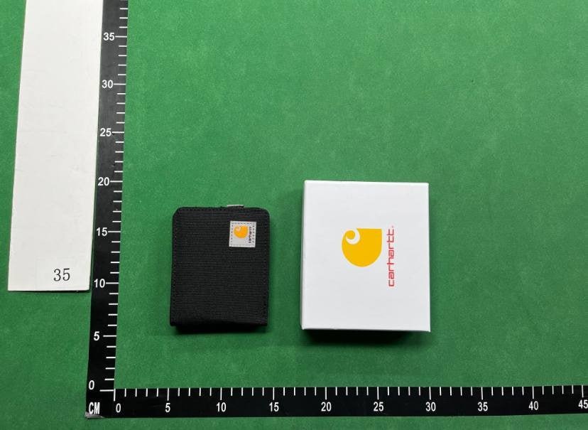 Supreme wallet -3