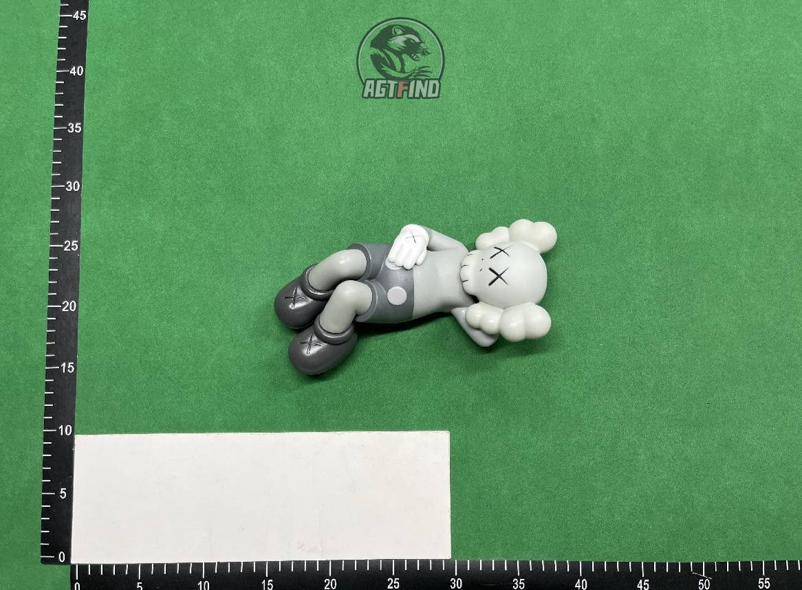 Kaws Figures -4