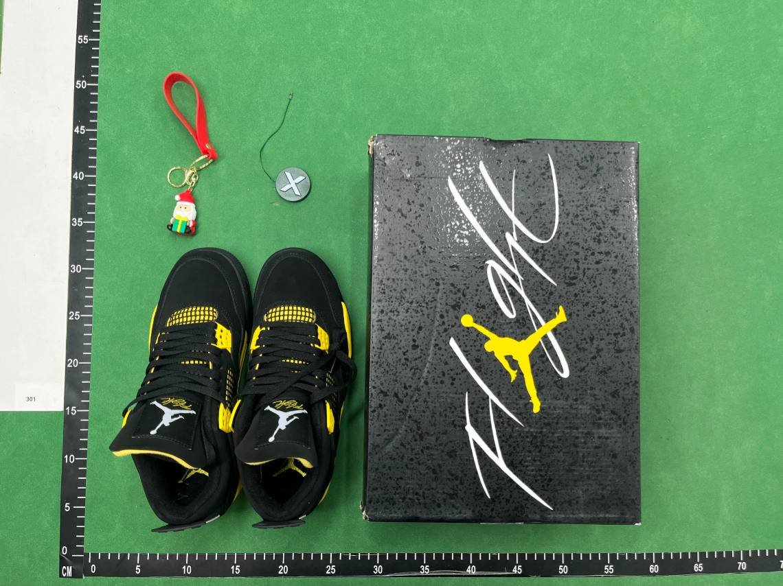 Nike Jordan 4 -4