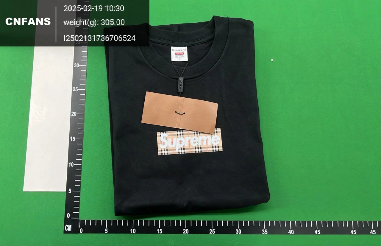 Supreme T-Shirt [35+ Styles] -2