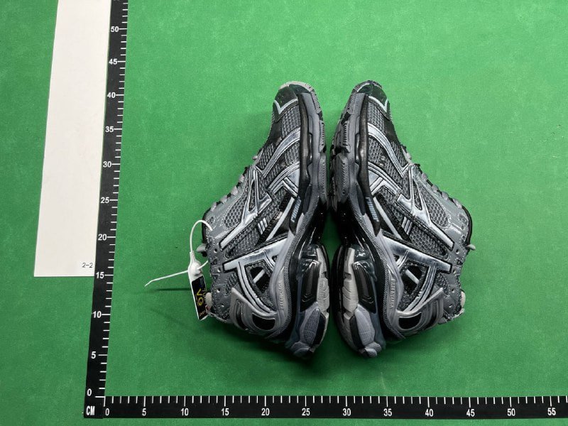 Balenciaga Runner Sneakers -2