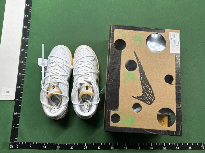 Nike Dunk Low Off-White Sneakers [Multiple Colorways] -1