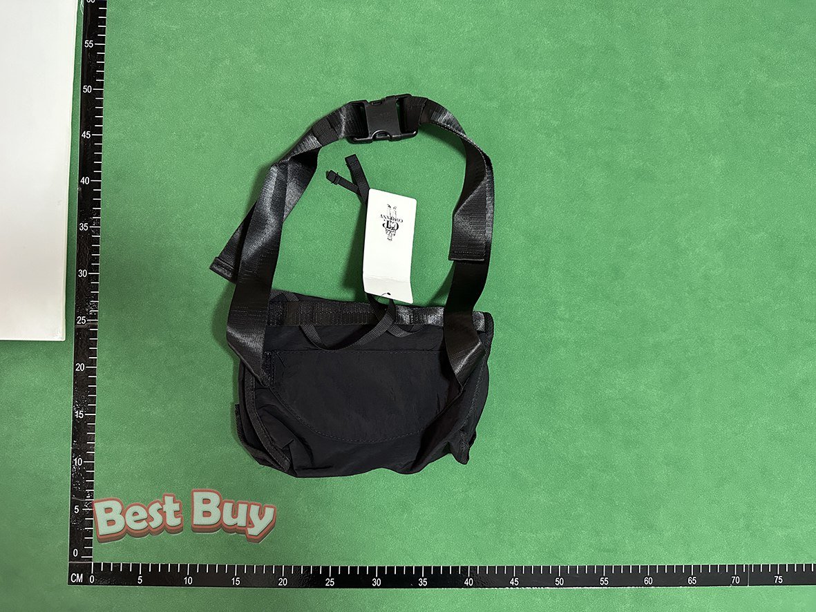 C.P. Company Lens Bag (+8 colors) -2