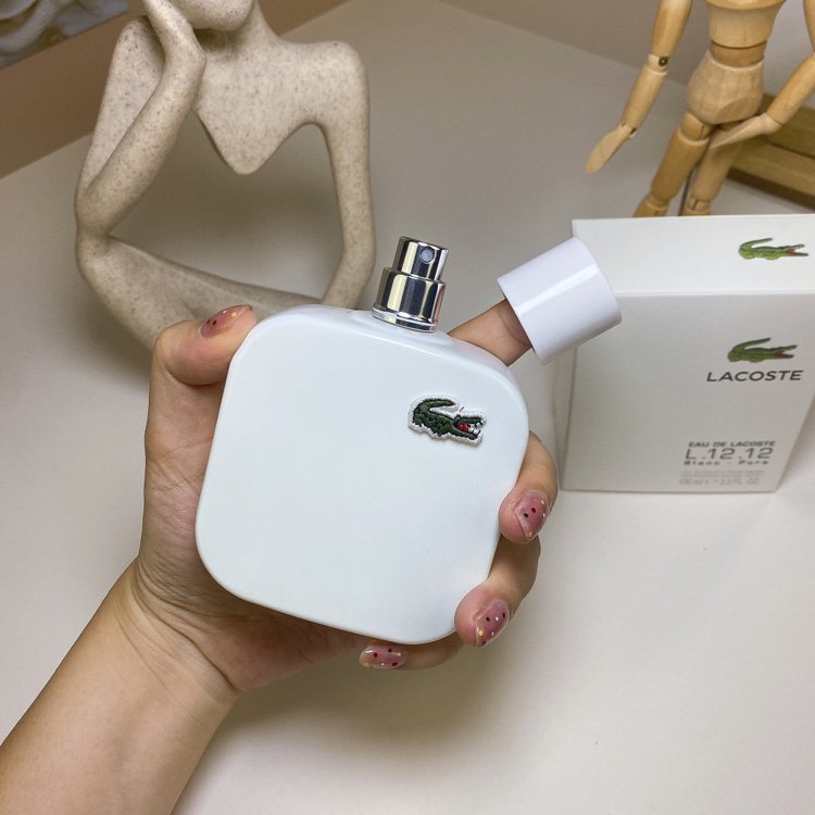 Lacoste Branco Perfume -4