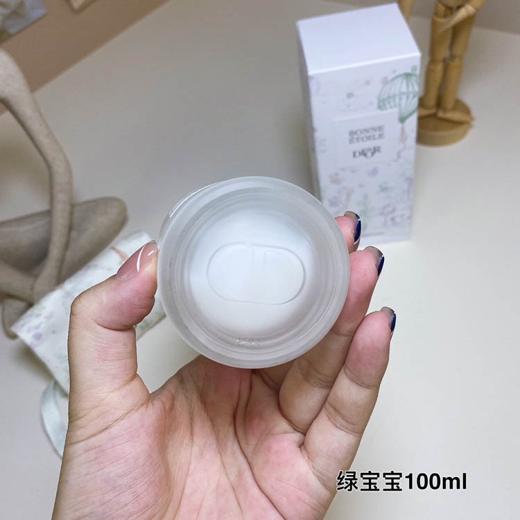 Dior green bottle baby girl perfume -3