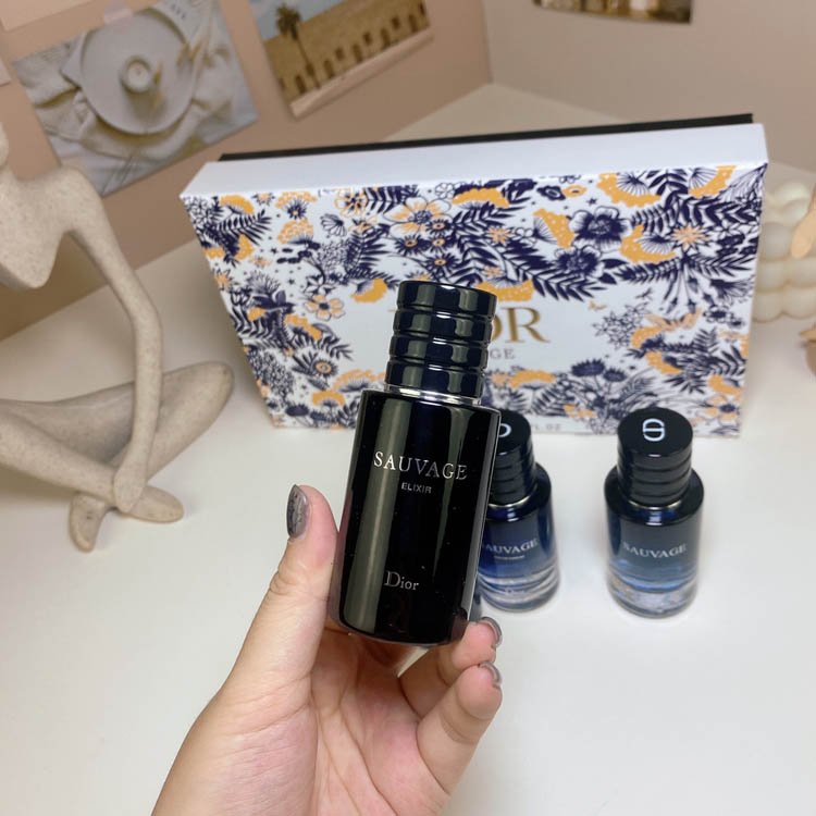 Dior Wilderness Eau de Parfum Sample -2