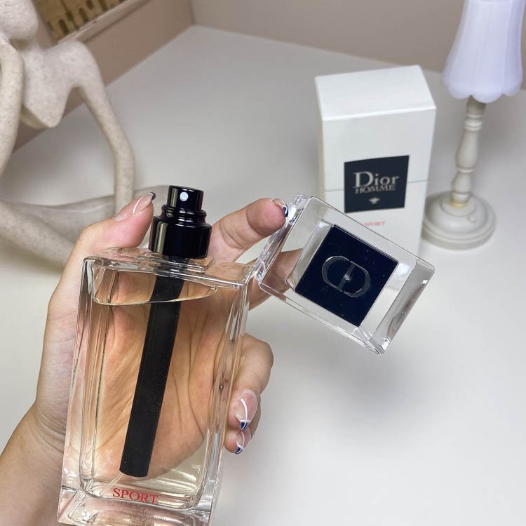 Dior Sport Rebellious Eau de Toilette Black Cap-3447                   -4