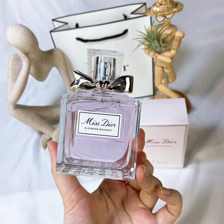 Dior Sweetheart Perfume-3437                   -5