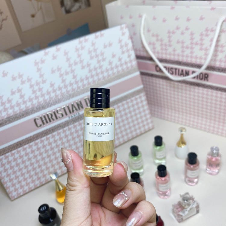 Dior Pink Critical Perfume Sample Set 16 Pieces-3426                   -5