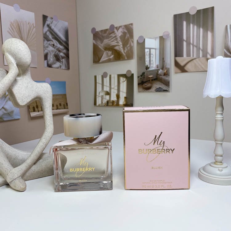 Burberry new pink exclusive wo