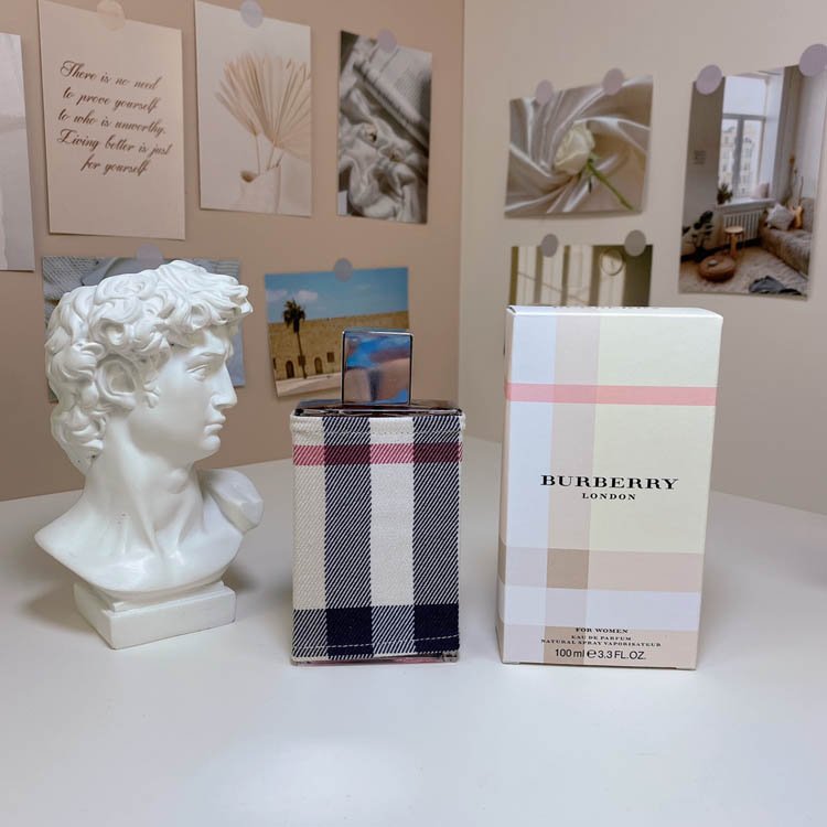 Burberry London Women's Perfume 2006-3355                   -1