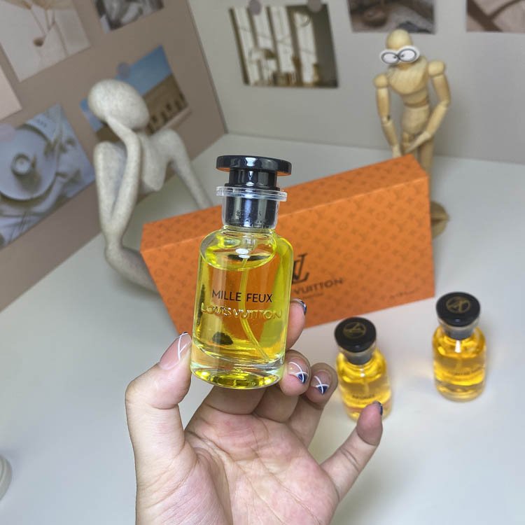 Louis Vuitton LV Louis Vuitton medium four-piece set-3139 -3