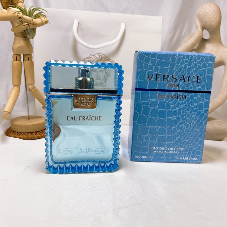 Versace Light and Elegant Men'